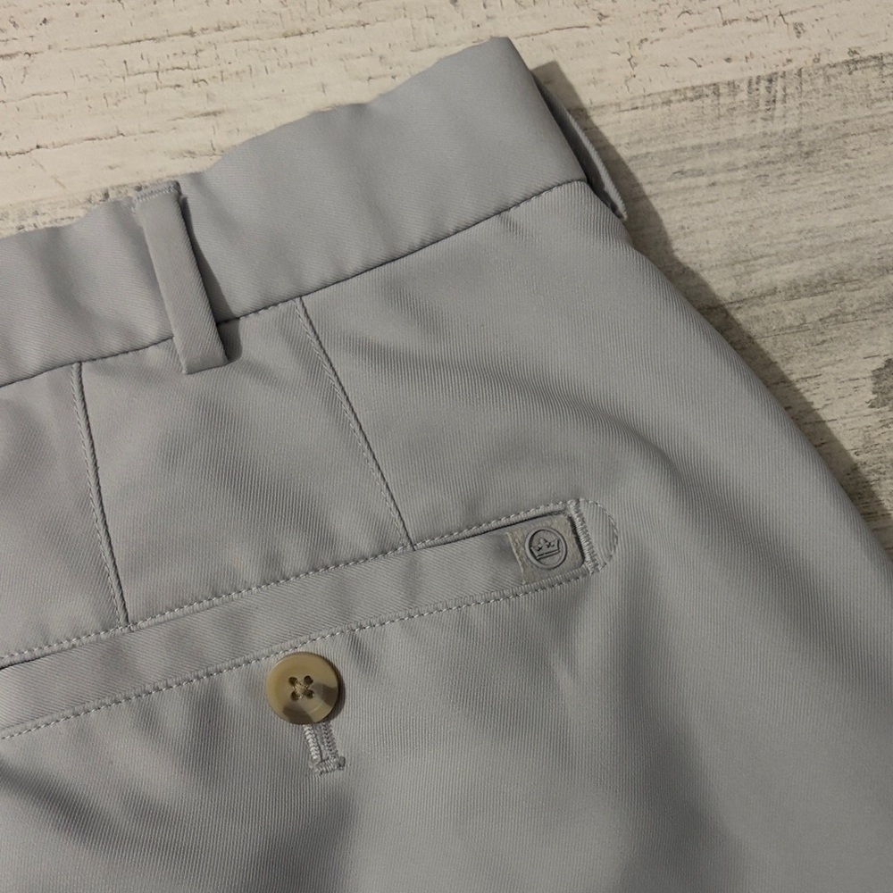 Peter Millar Light Gray Flat Front Shorts Ocean Reef Club - Picture 4 of 9